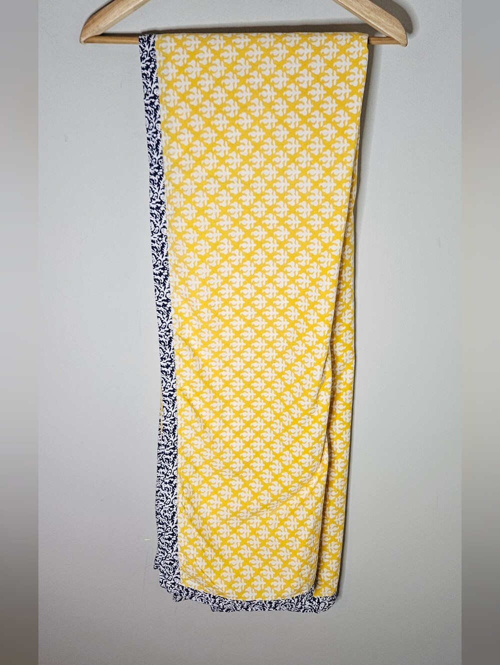Williams Sonoma Blockprint Cotton Tablecloth Rectangle Yellow Blue Trim 70ร90"